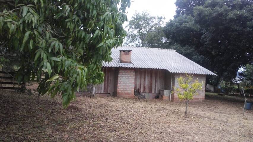 Sítio à venda com 3 quartos, 150m² - Foto 26