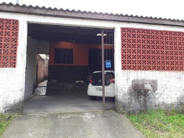 #PVM009 - Casa fora de condomínio para Venda em Viamão - RS