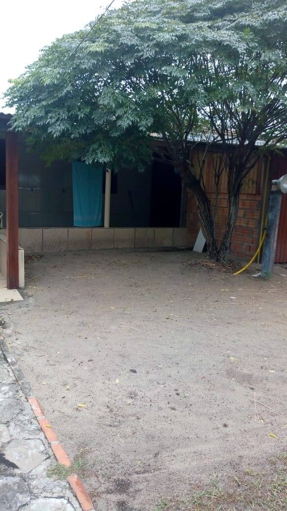 Casa à venda com 3 quartos, 80m² - Foto 11