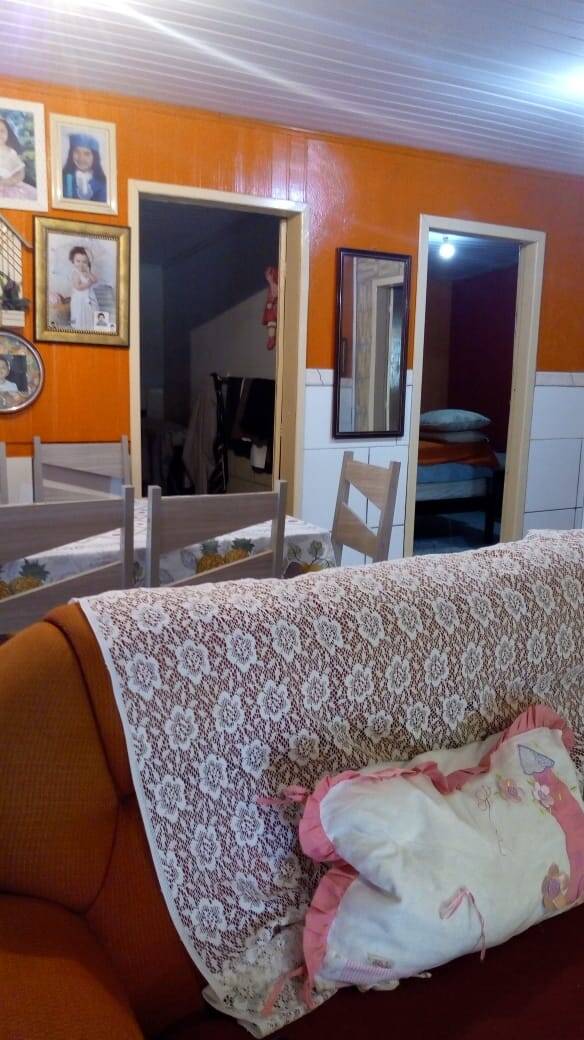 Casa à venda com 3 quartos, 80m² - Foto 9