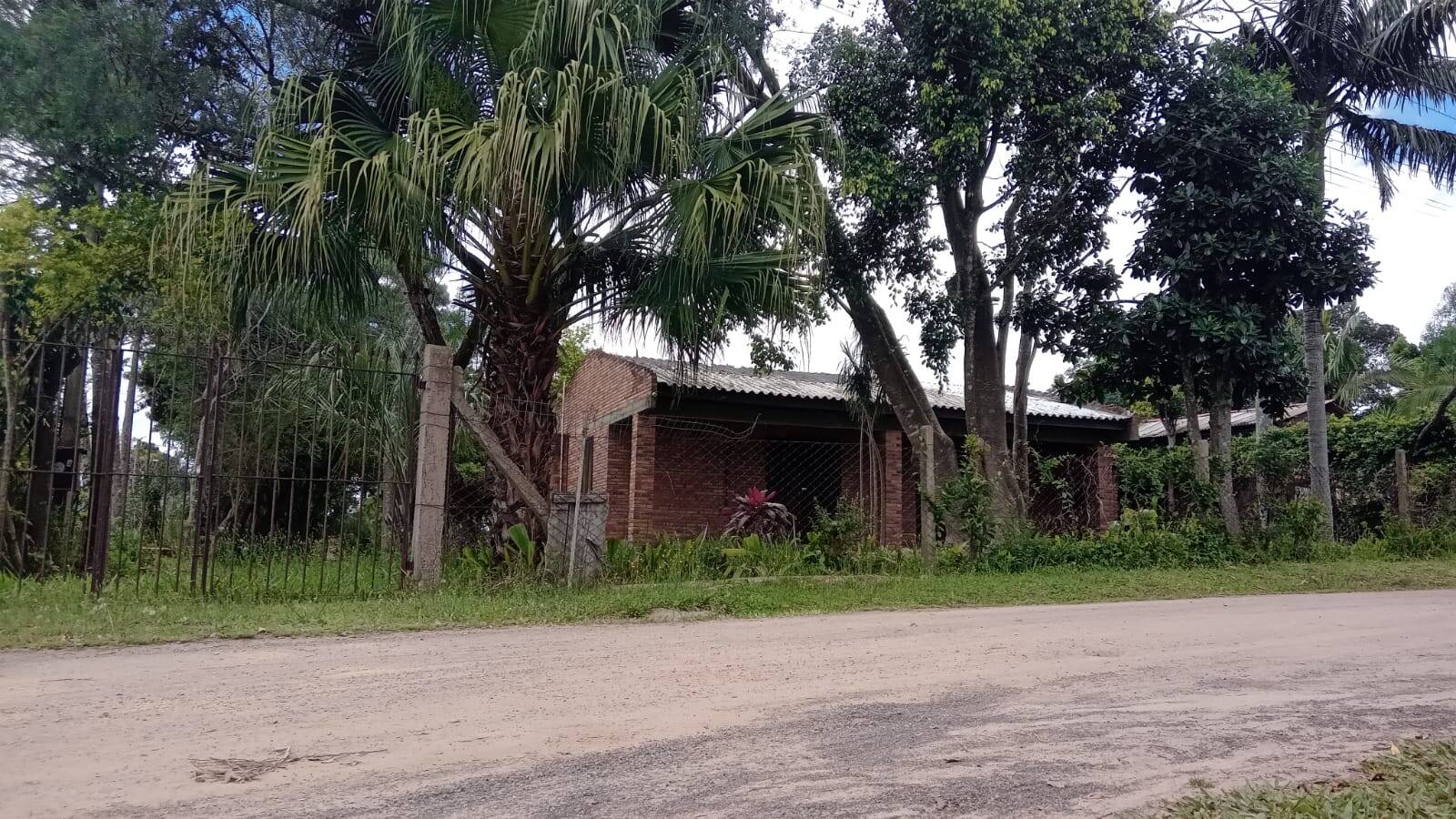 #FDC004vend - Sitio em Condomínio Fechado para Venda em Viamão - RS