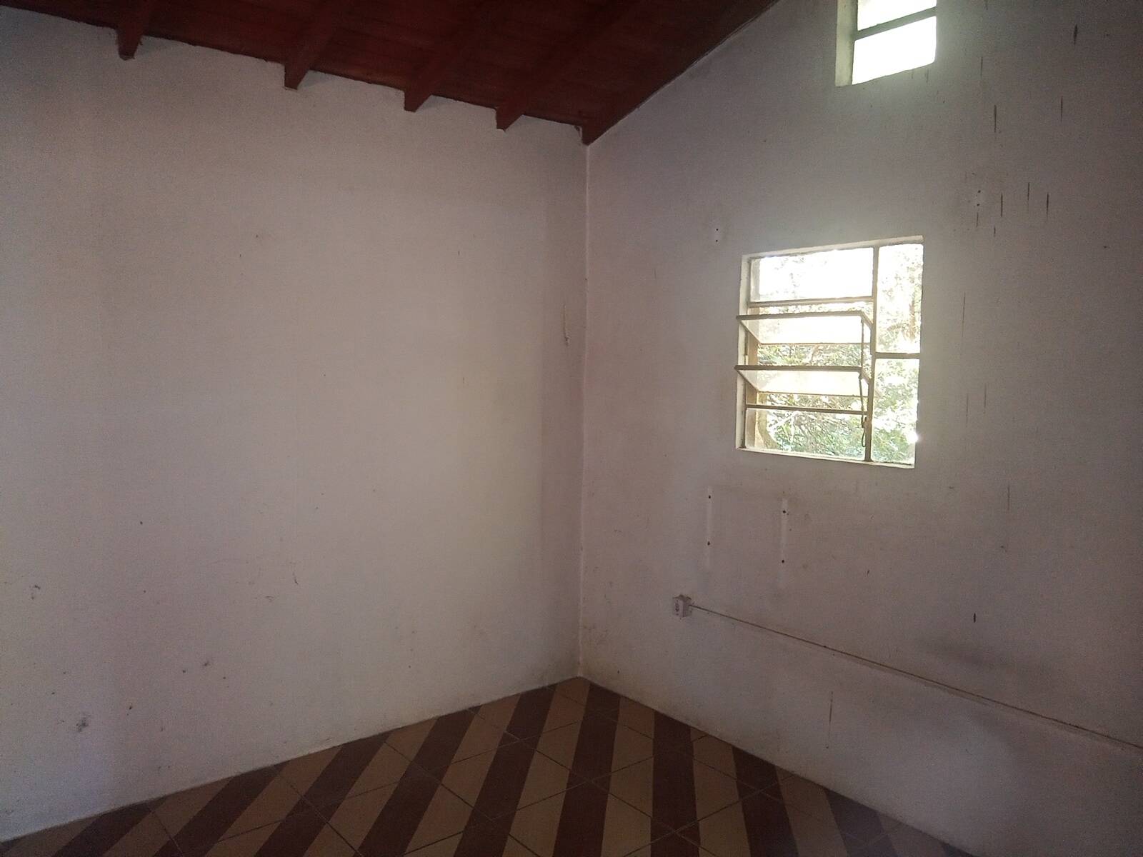Sítio à venda com 2 quartos, 200m² - Foto 14