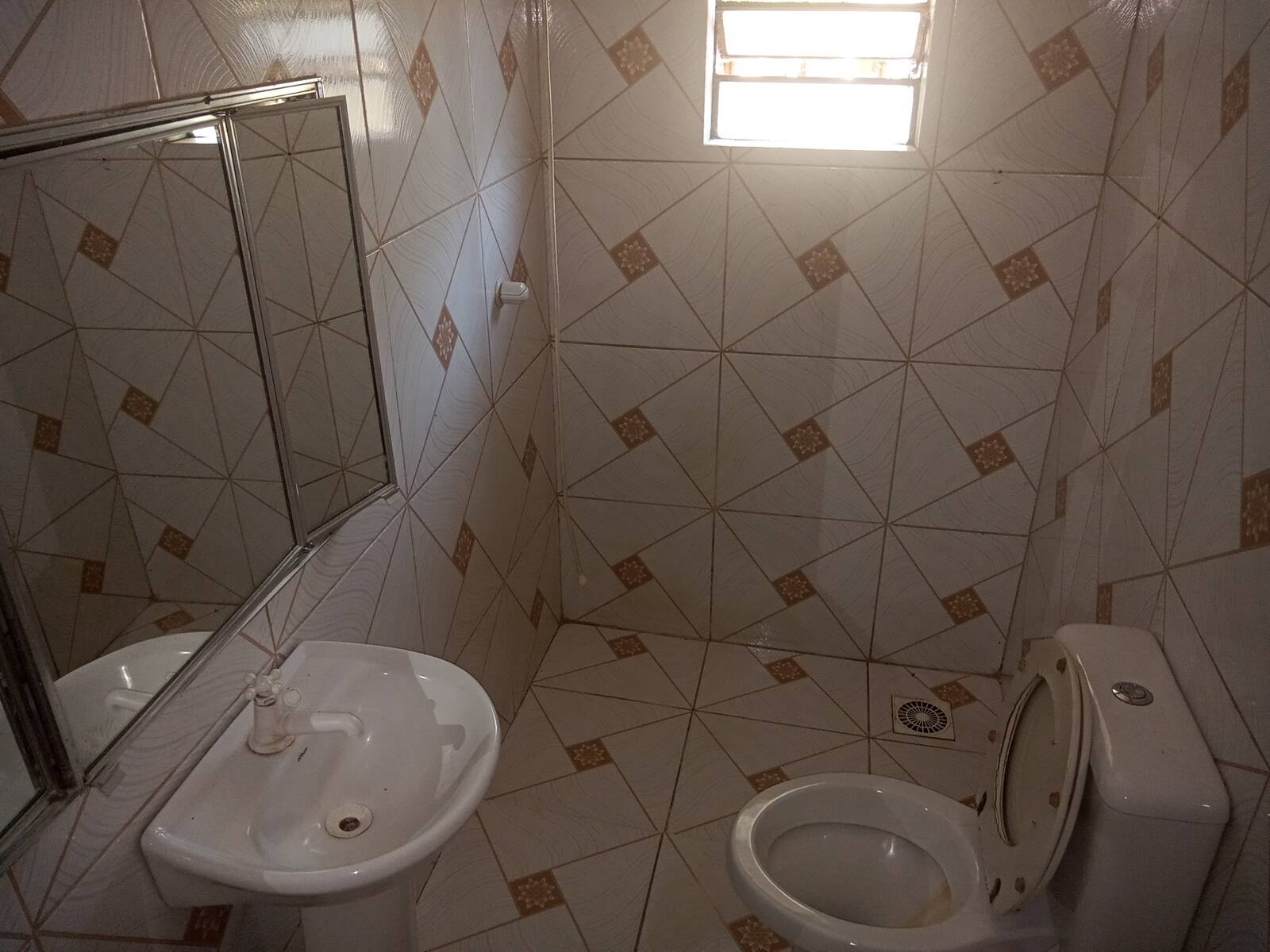 Sítio à venda com 2 quartos, 200m² - Foto 12