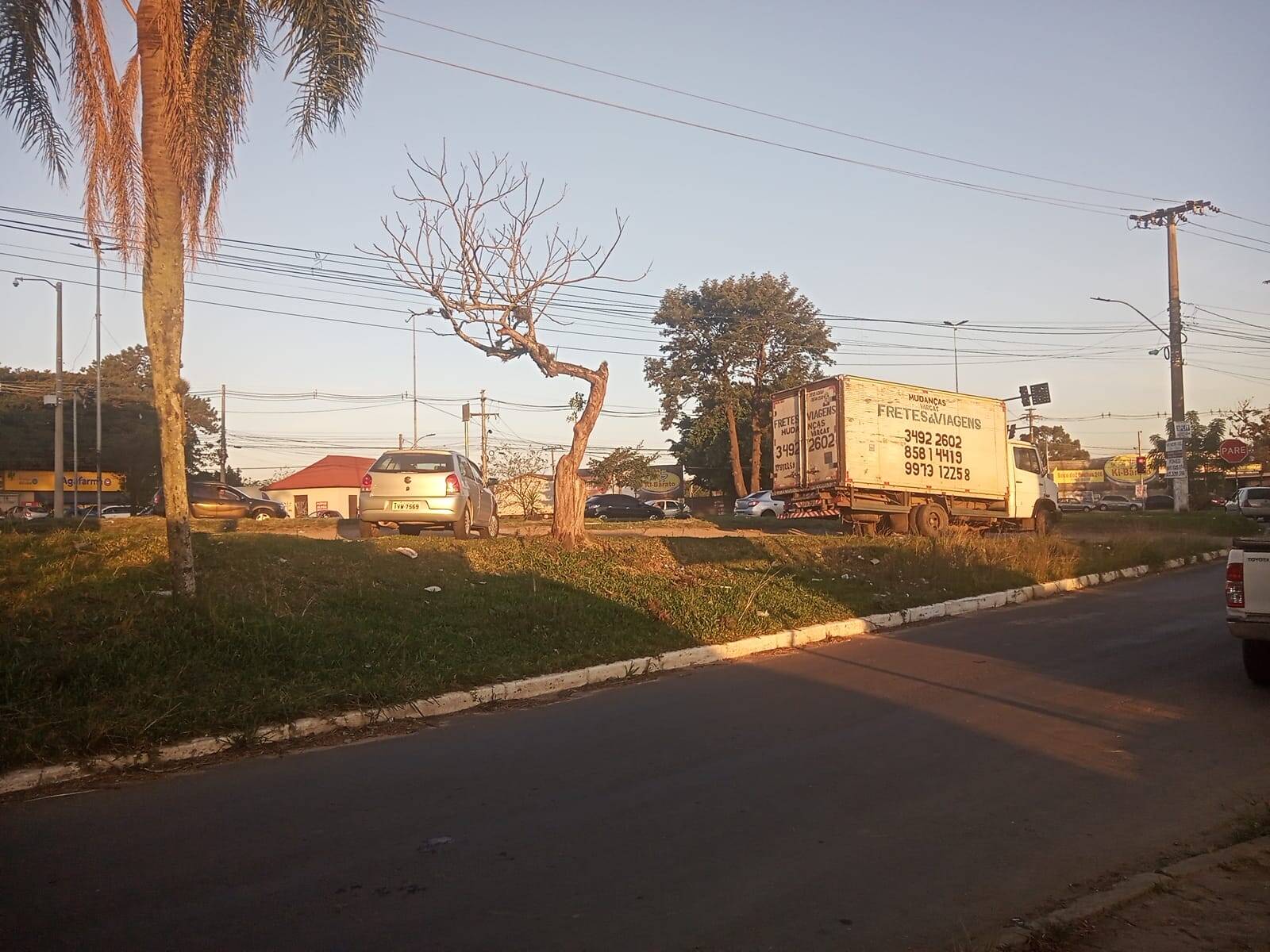 Terreno, 243 m² - Foto 2