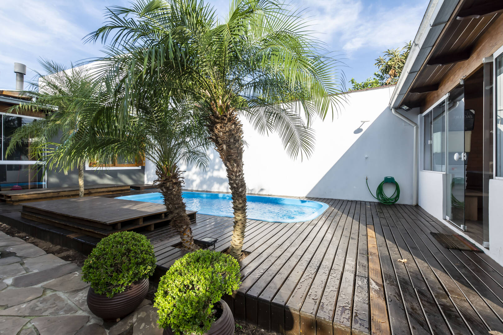 Casa, 2 quartos, 145 m² - Foto 1