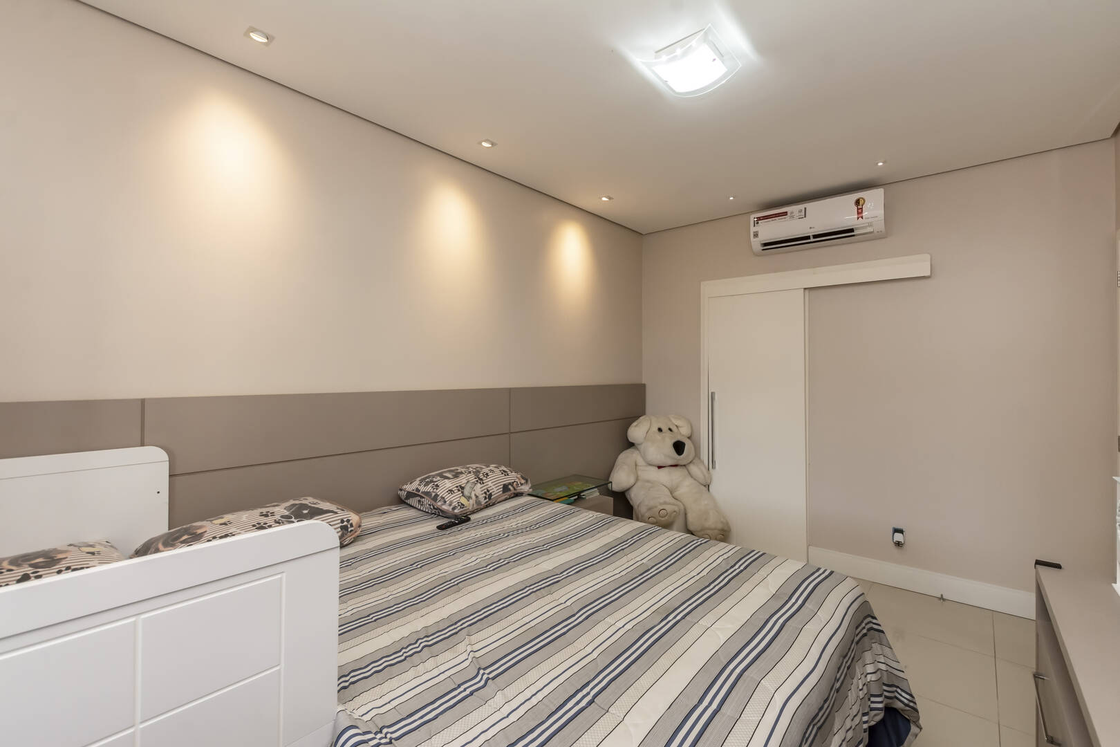 Casa, 2 quartos, 145 m² - Foto 40