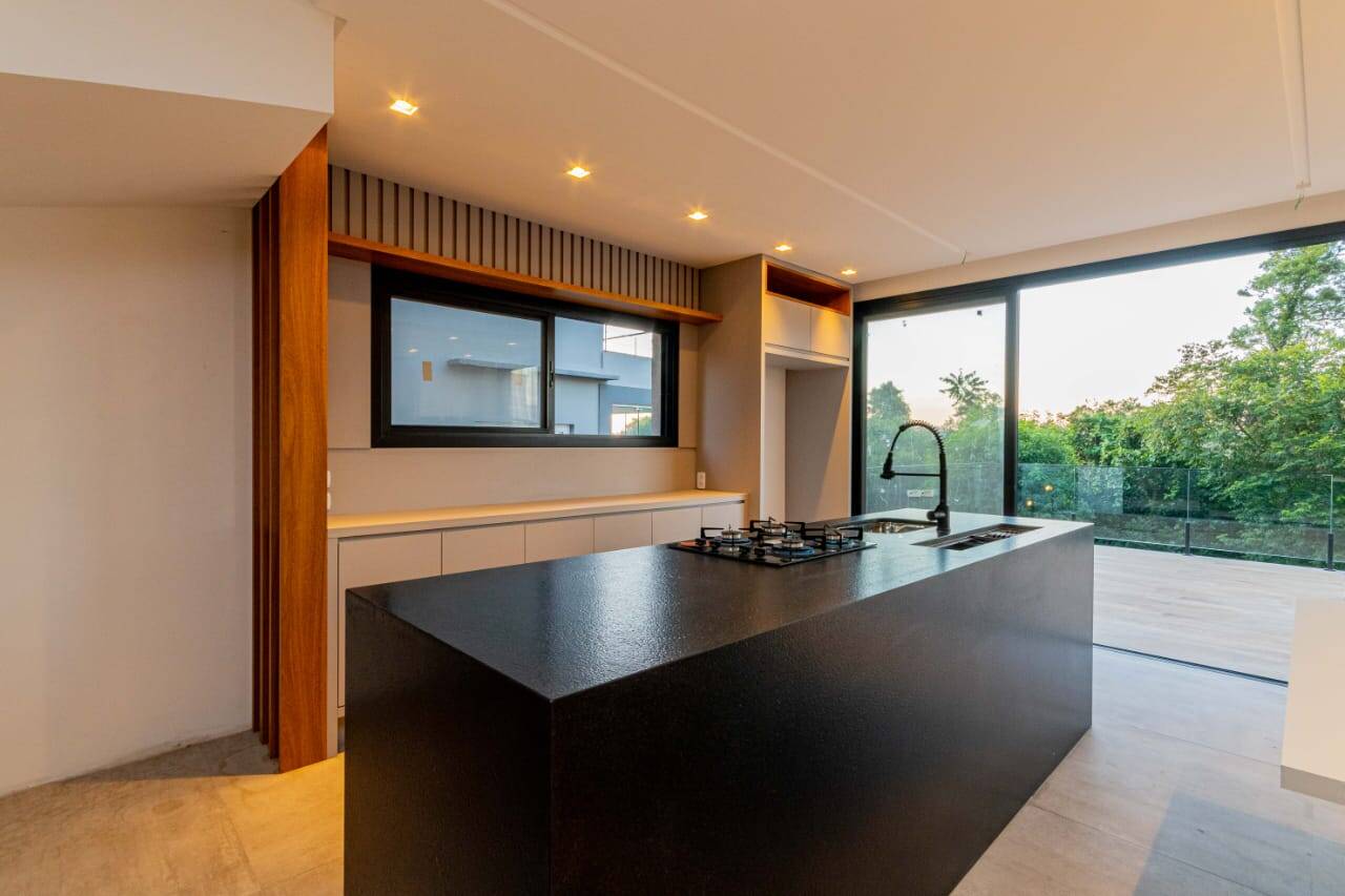 Casa, 3 quartos, 300 m² - Foto 16