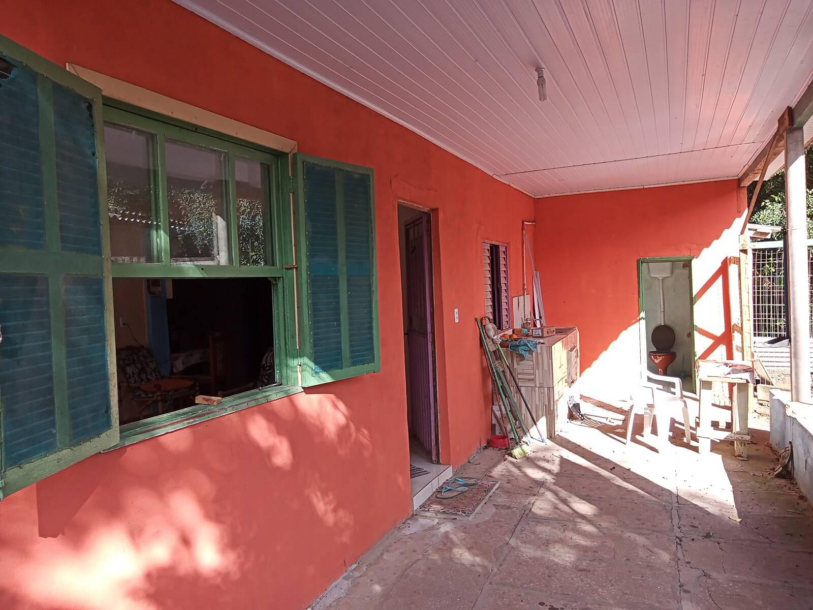 Sítio à venda com 3 quartos, 70m² - Foto 1