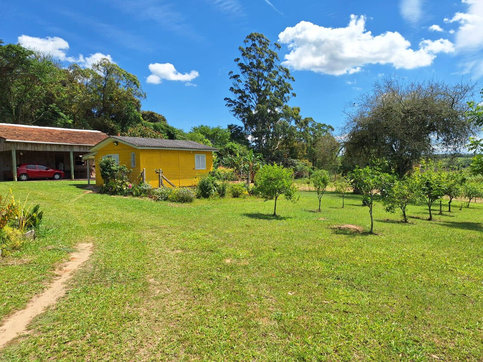 Sítio à venda com 2 quartos, 99m² - Foto 2