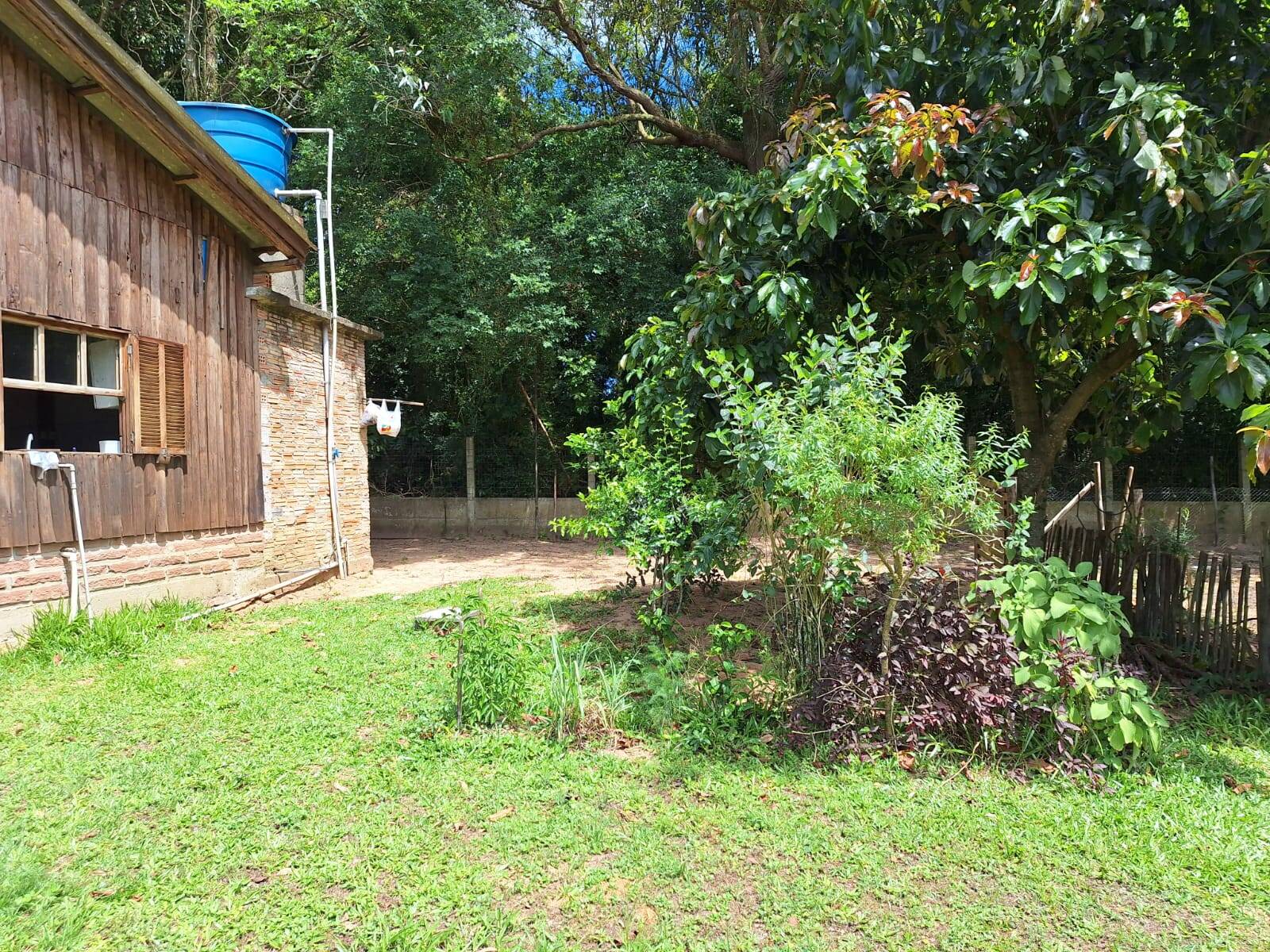 Sítio à venda com 2 quartos, 99m² - Foto 9