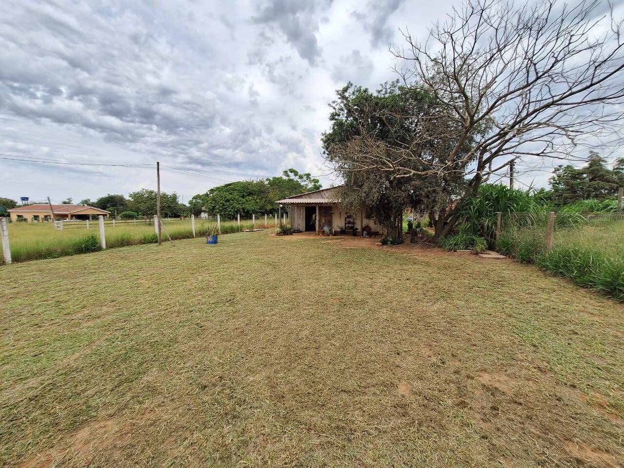 Sítio à venda com 2 quartos, 72m² - Foto 24