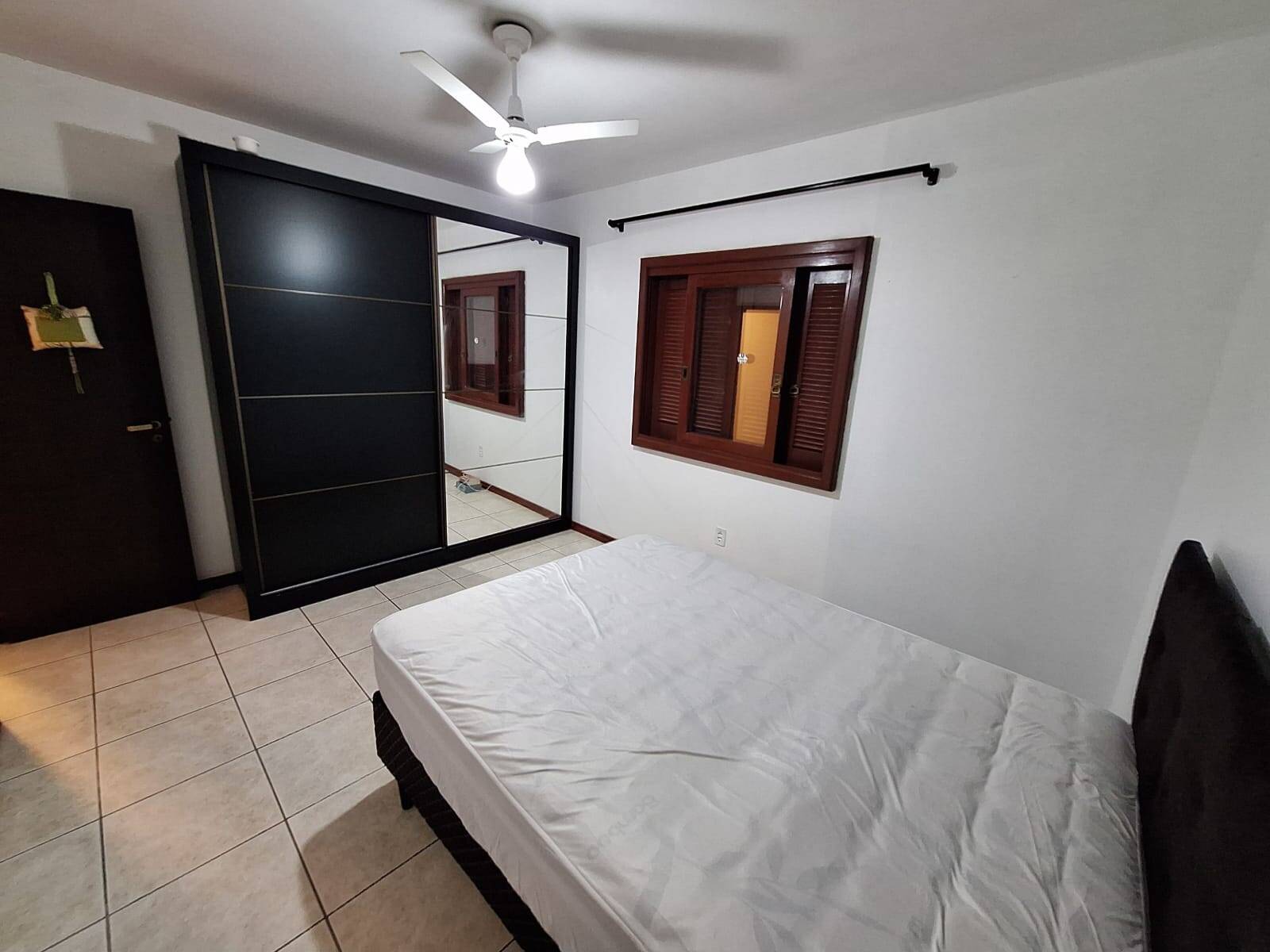 Casa, 4 quartos, 256 m² - Foto 8