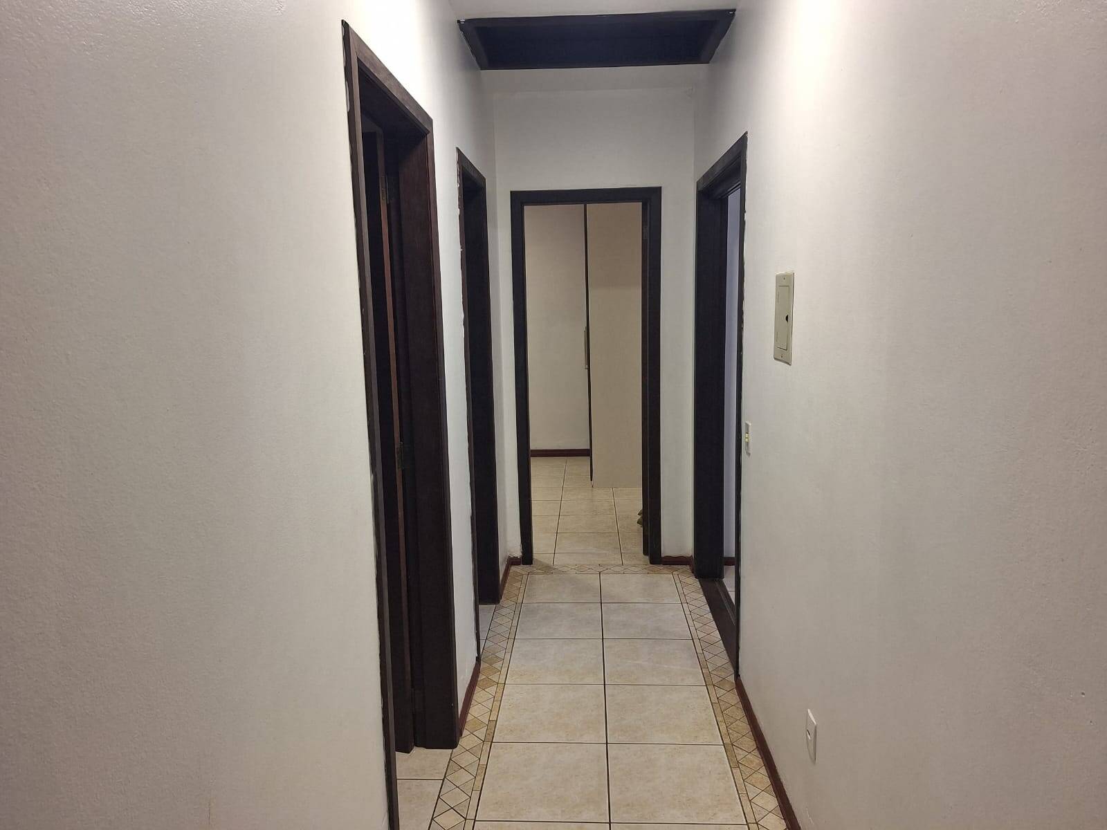 Casa, 4 quartos, 256 m² - Foto 9