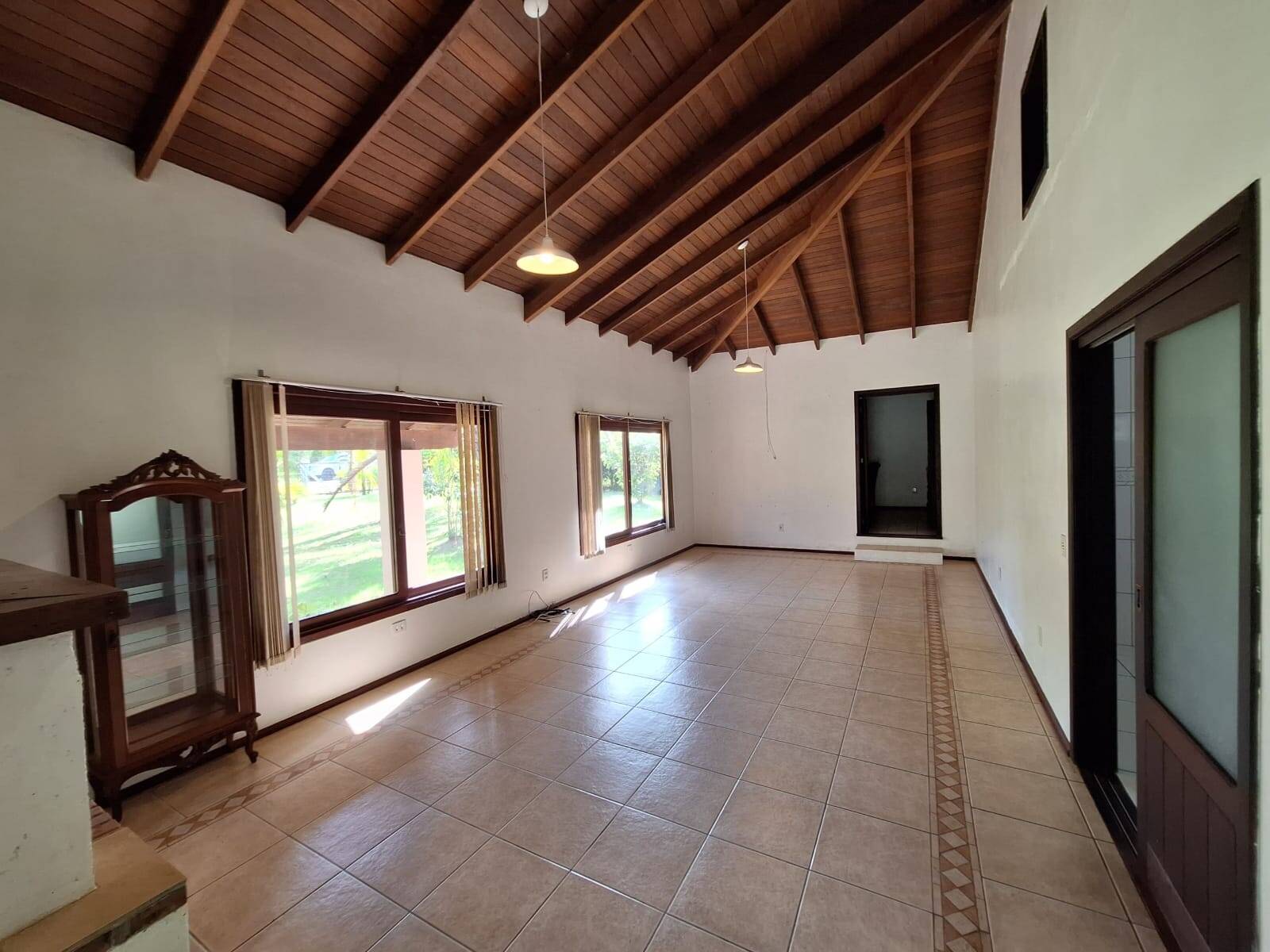 Casa, 4 quartos, 256 m² - Foto 17