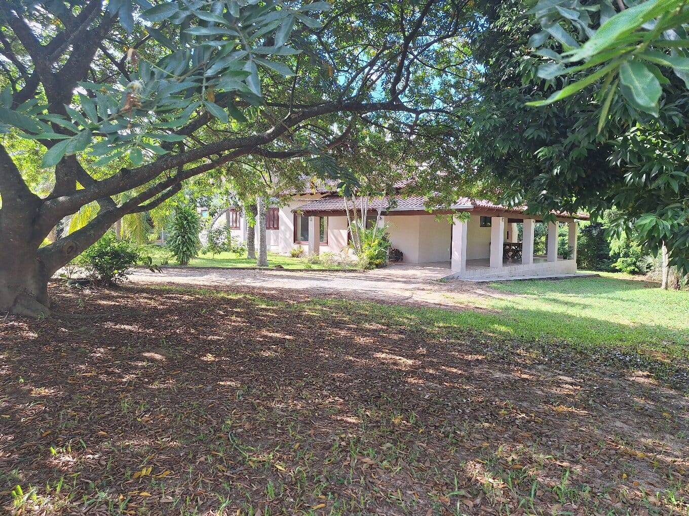 Casa, 4 quartos, 256 m² - Foto 3