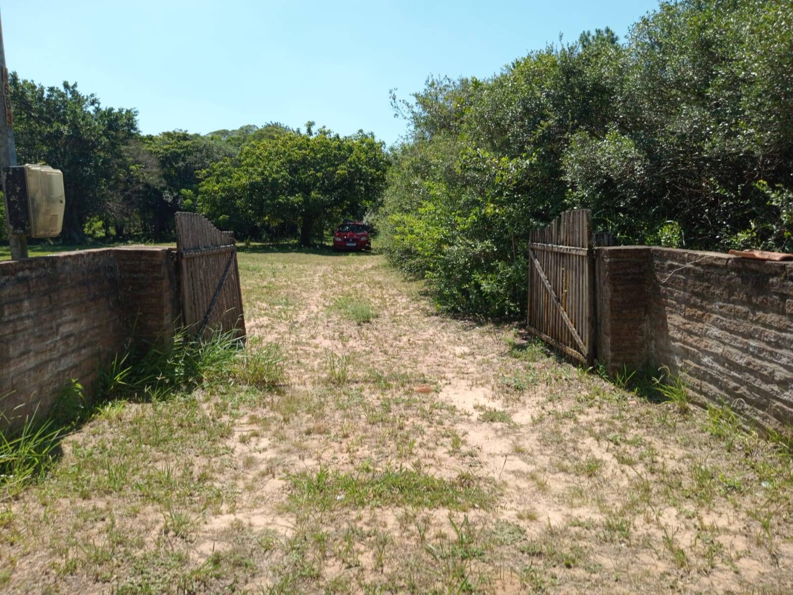 Sítio à venda com 2 quartos, 20000m² - Foto 2