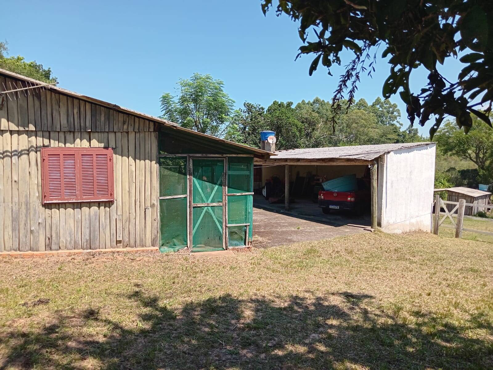Sítio à venda com 2 quartos, 20000m² - Foto 9