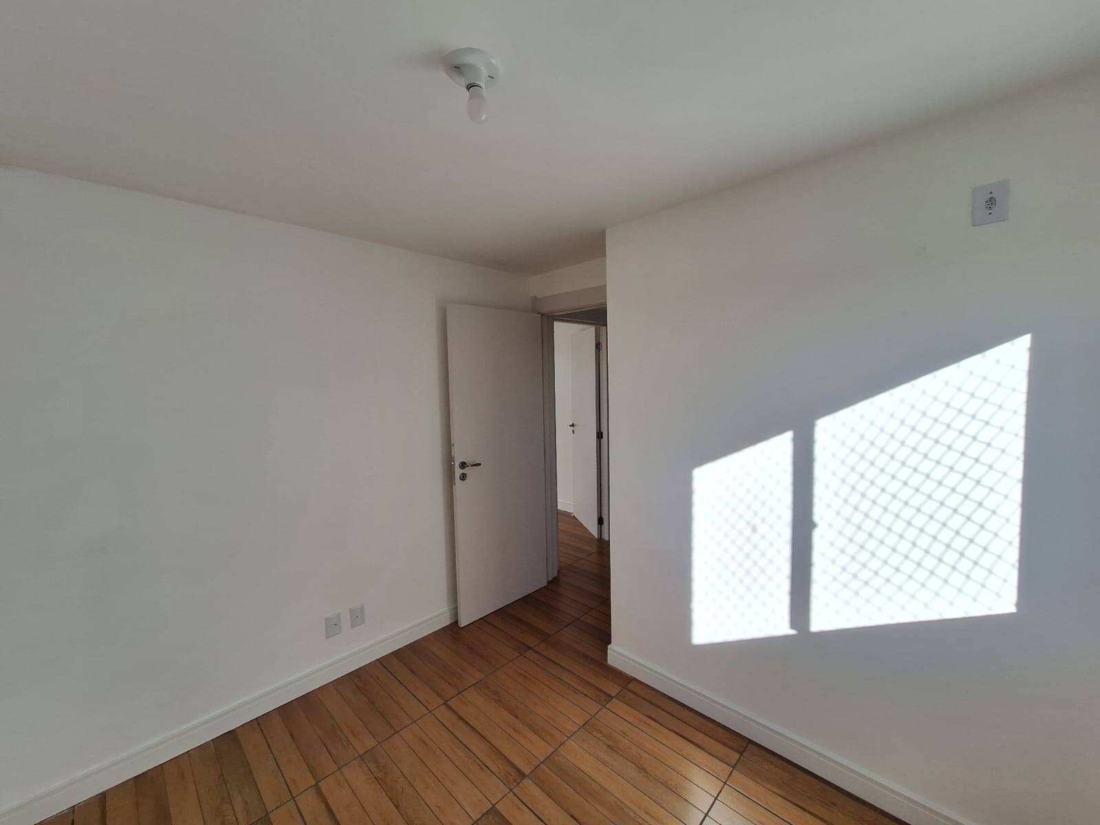 Apartamento à venda com 2 quartos, 49m² - Foto 7