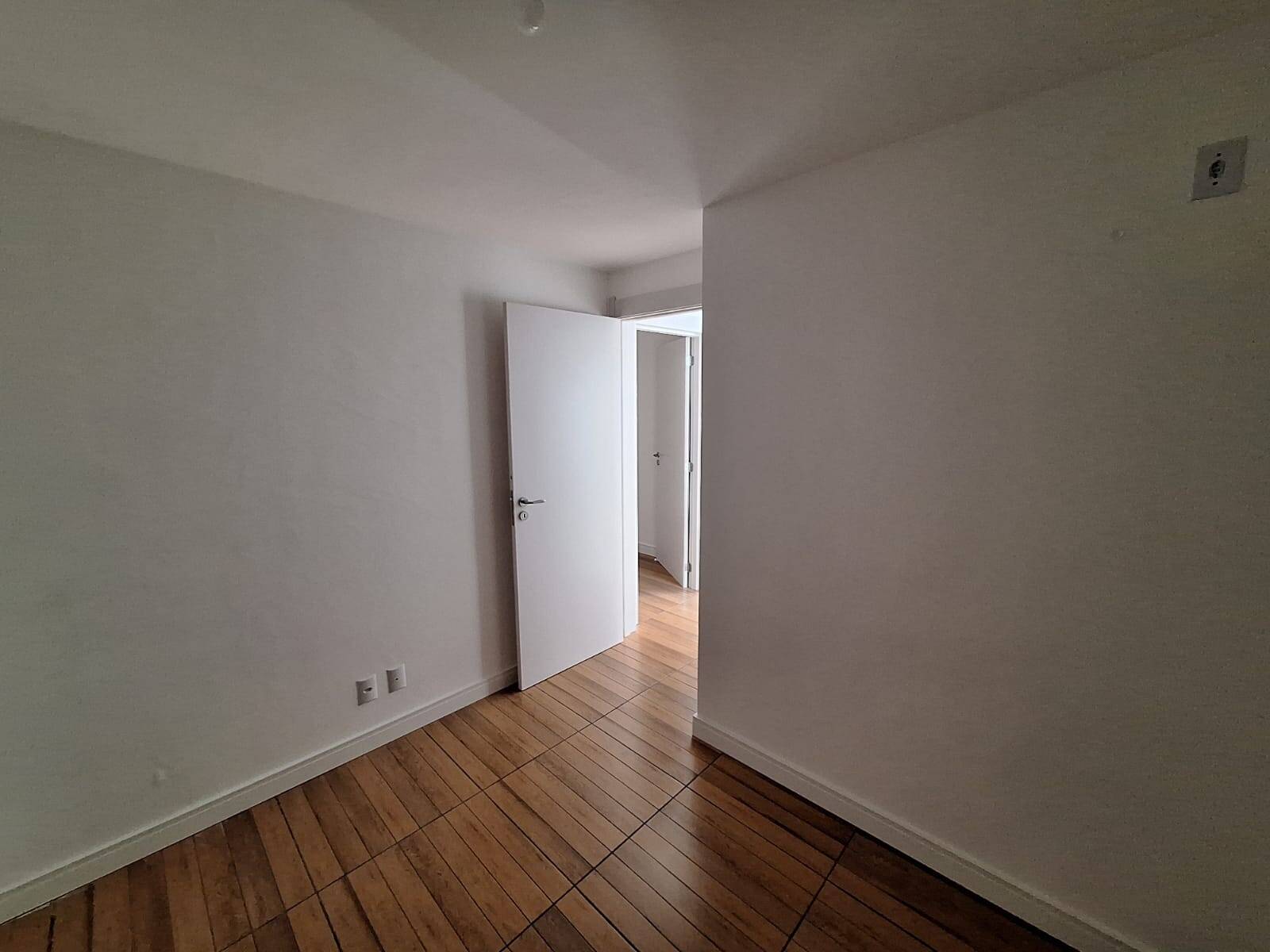 Apartamento à venda com 2 quartos, 49m² - Foto 12