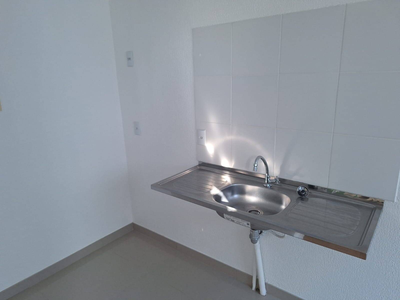 Apartamento à venda com 2 quartos, 49m² - Foto 17