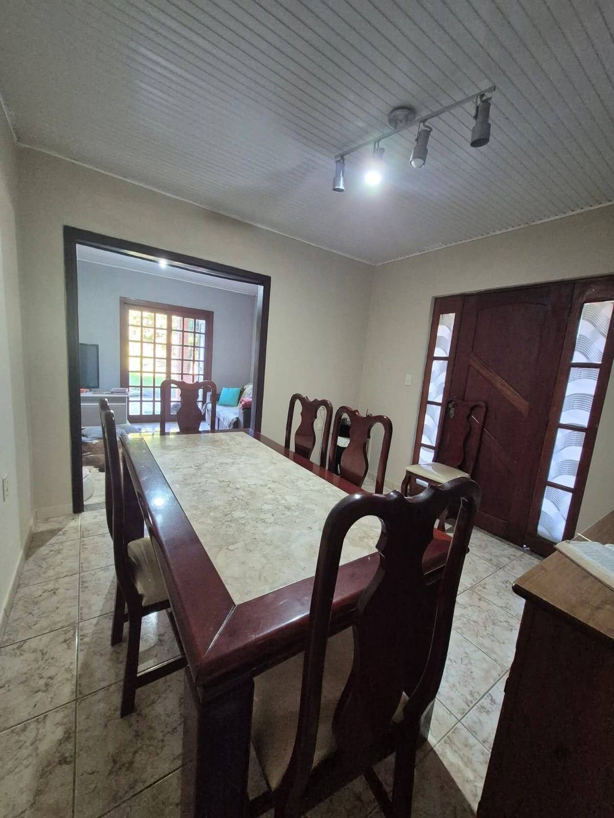 Casa, 3 quartos, 200 m² - Foto 11