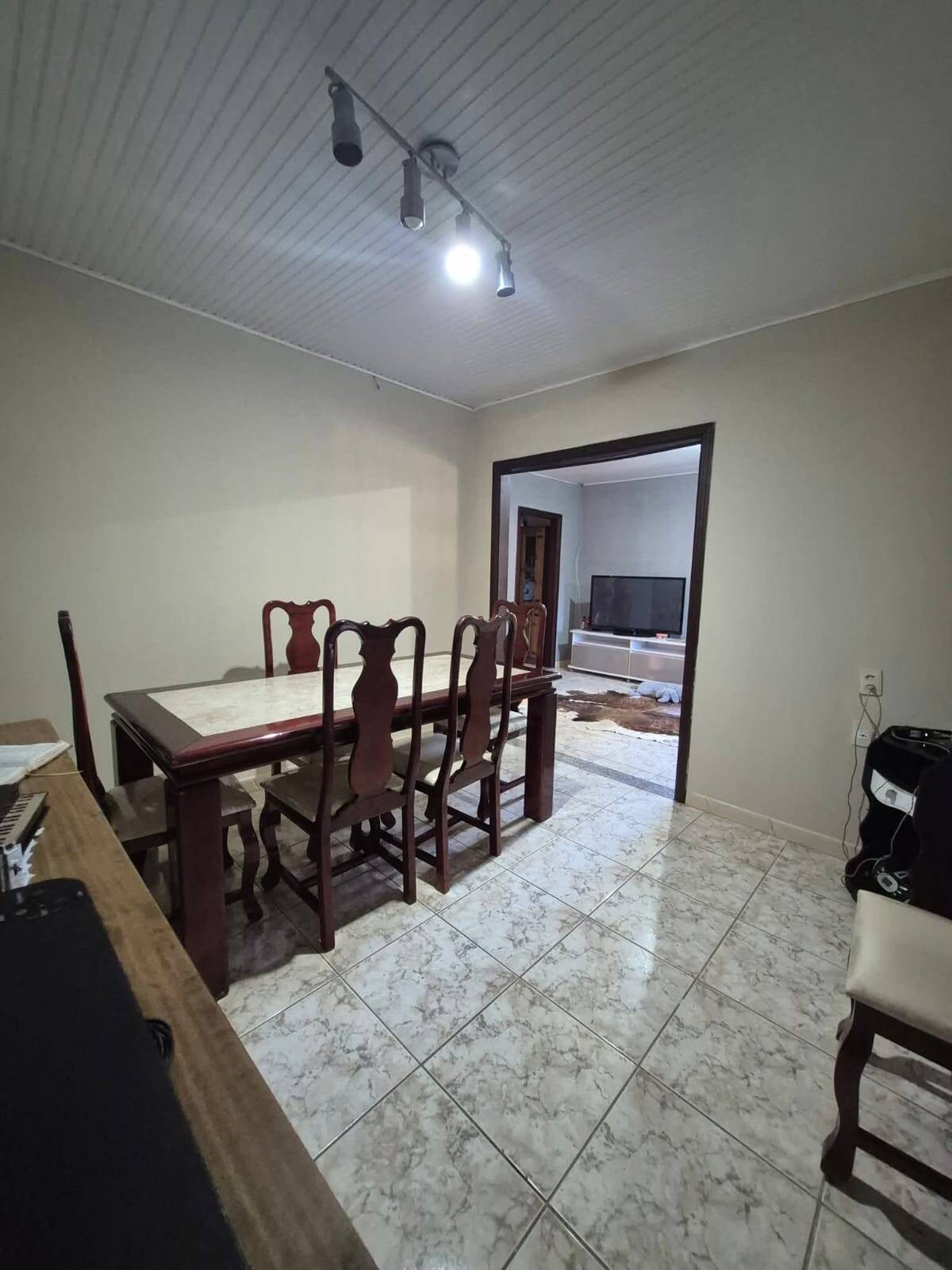 Casa, 3 quartos, 200 m² - Foto 13