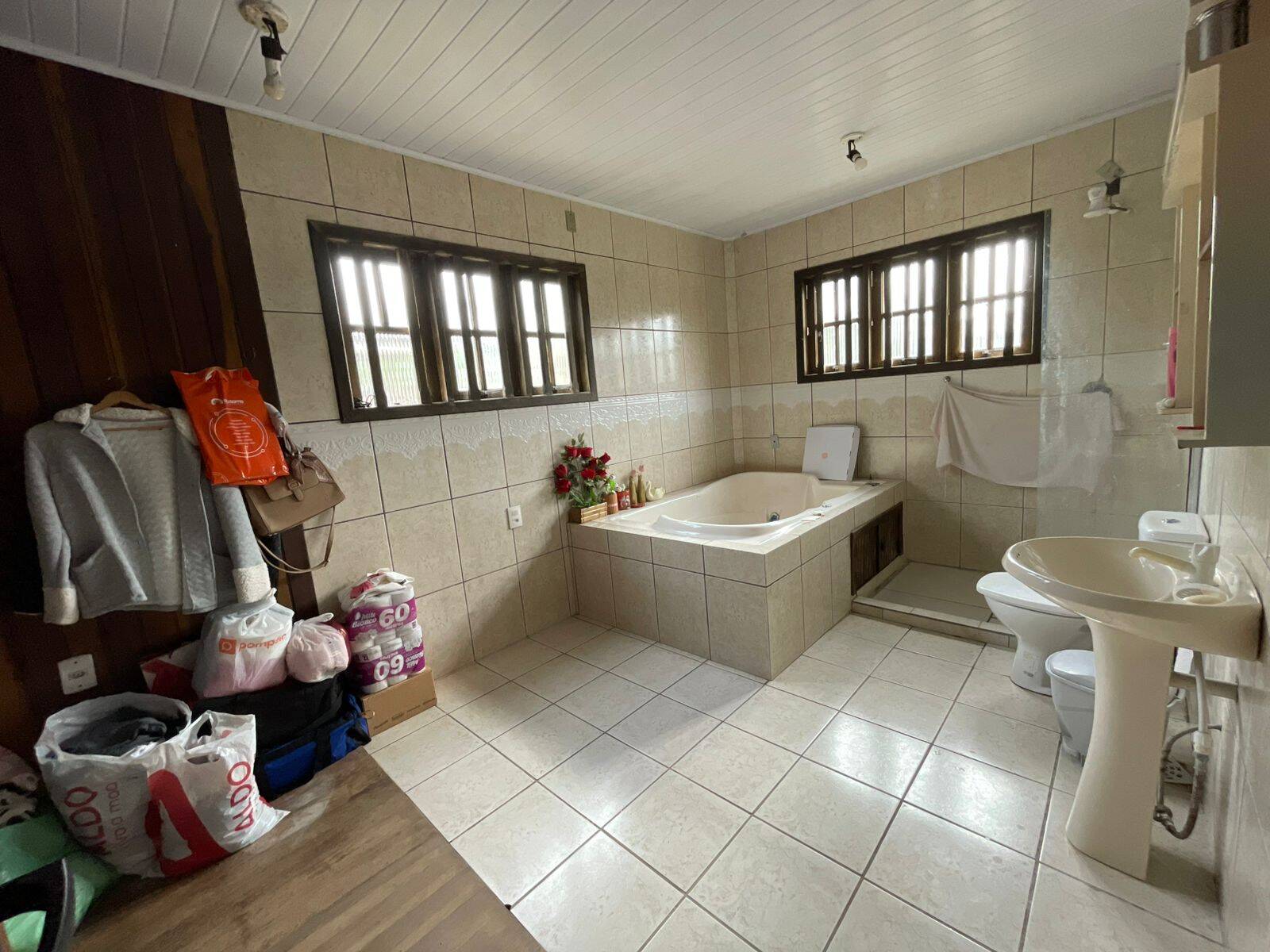 Casa, 4 quartos, 200 m² - Foto 4