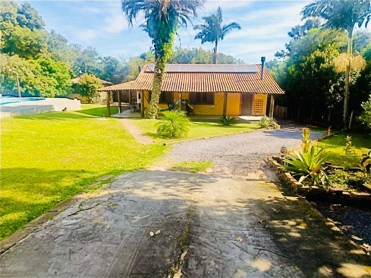 Casa, 2 quartos, 140 m² - Foto 1