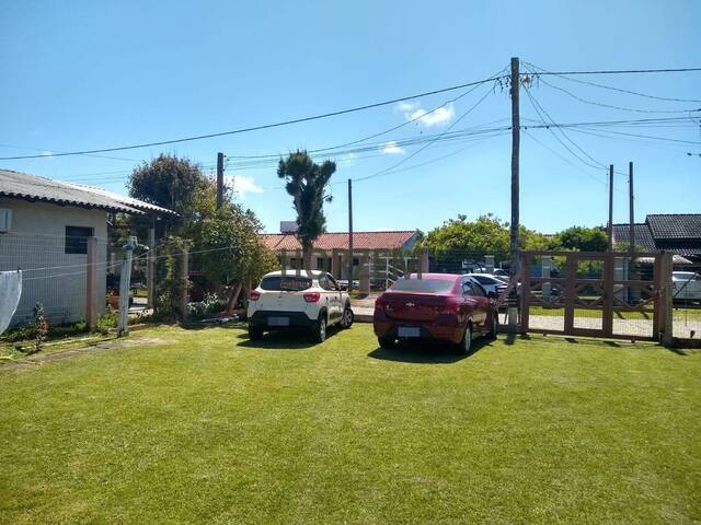 #NTR001, ca - Casa de Praia para Venda em Tramandaí - RS