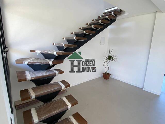 #GCMI21 - Casa em Condomínio Fechado para Venda em Viamão - RS