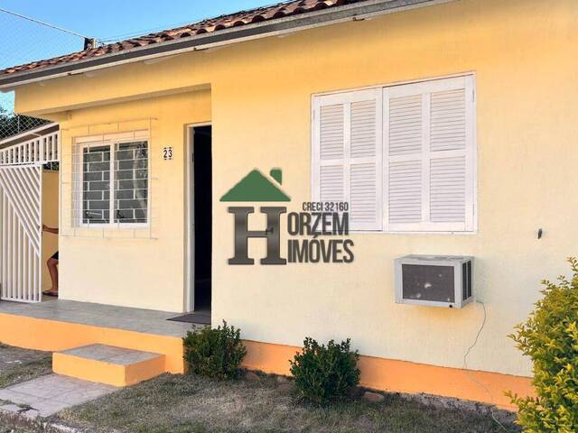 #719 - Casa em Condomínio Fechado para Venda em Gravataí - RS